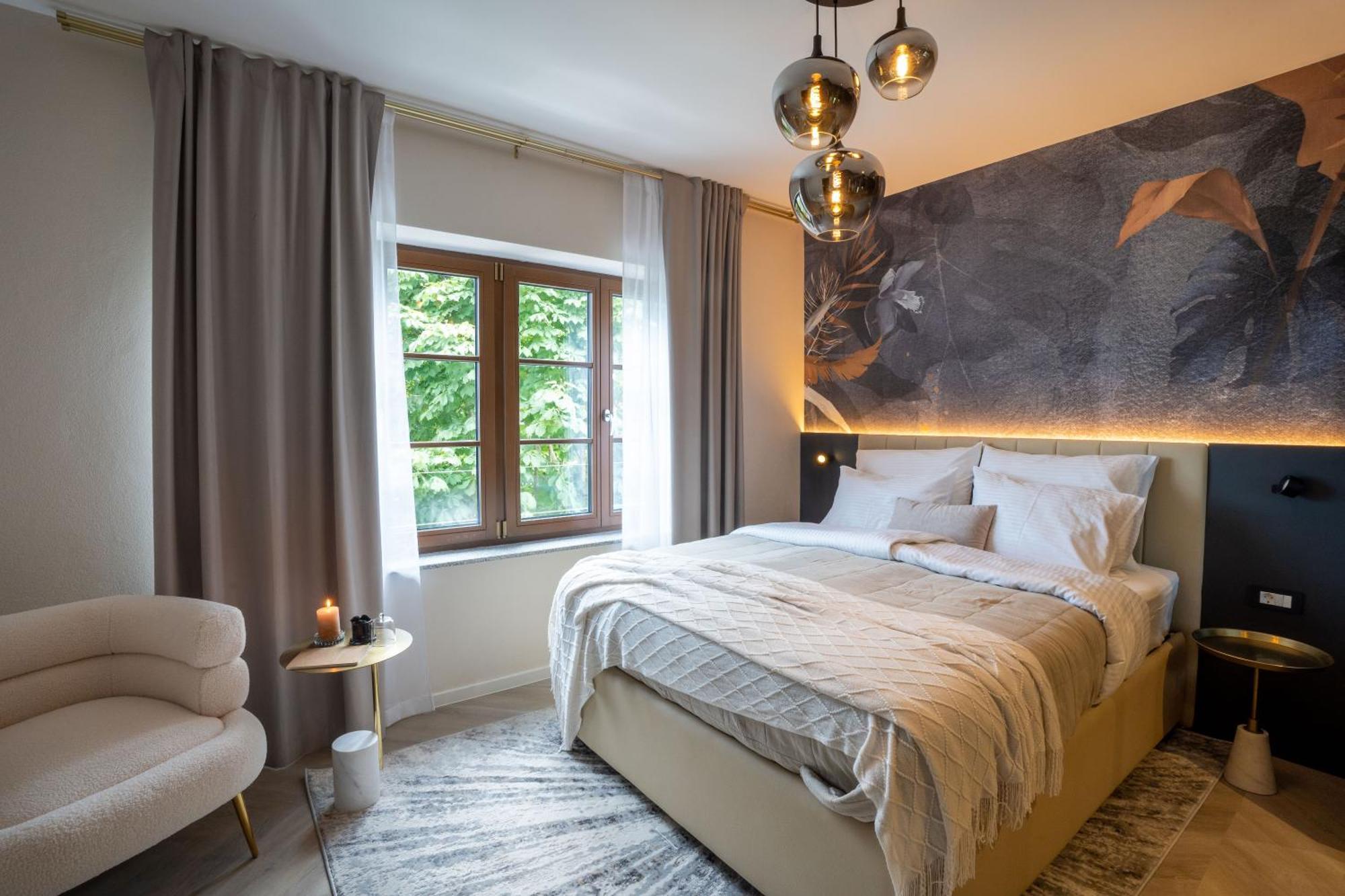 Kalan Boutique Stay Zirovnica Bagian luar foto