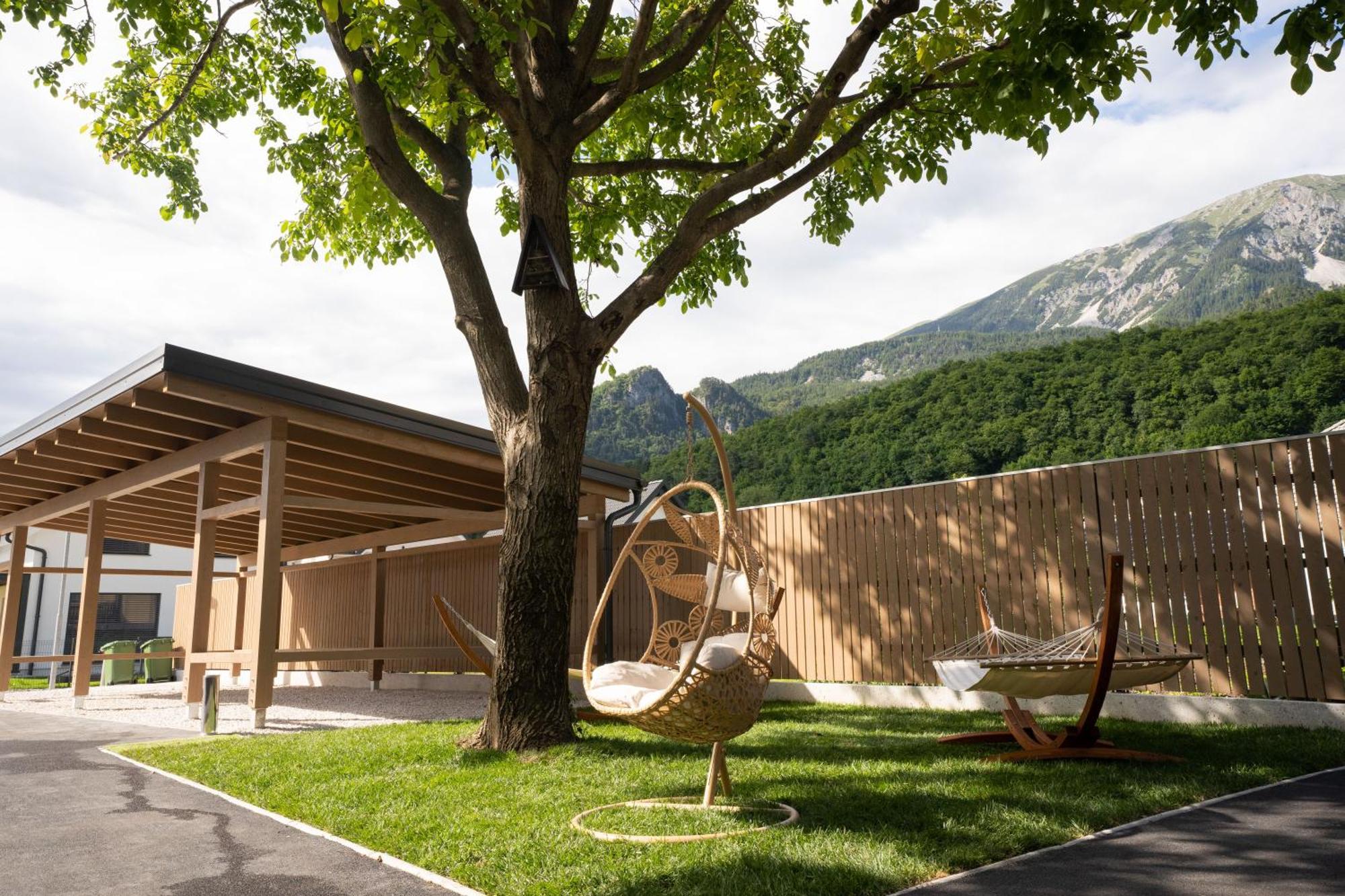 Kalan Boutique Stay Zirovnica Bagian luar foto