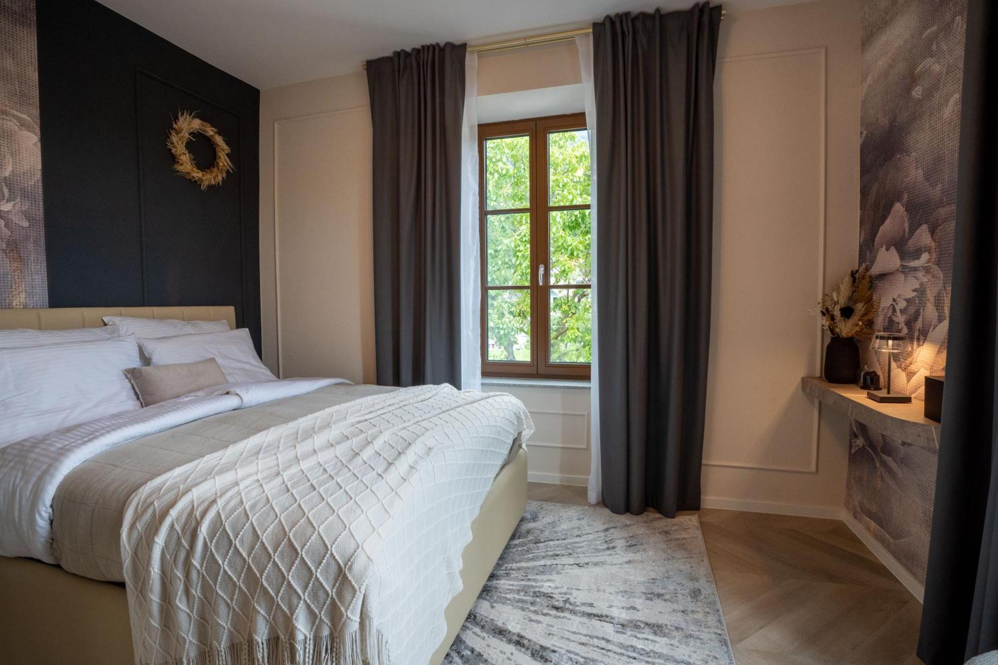 Kalan Boutique Stay Zirovnica Bagian luar foto
