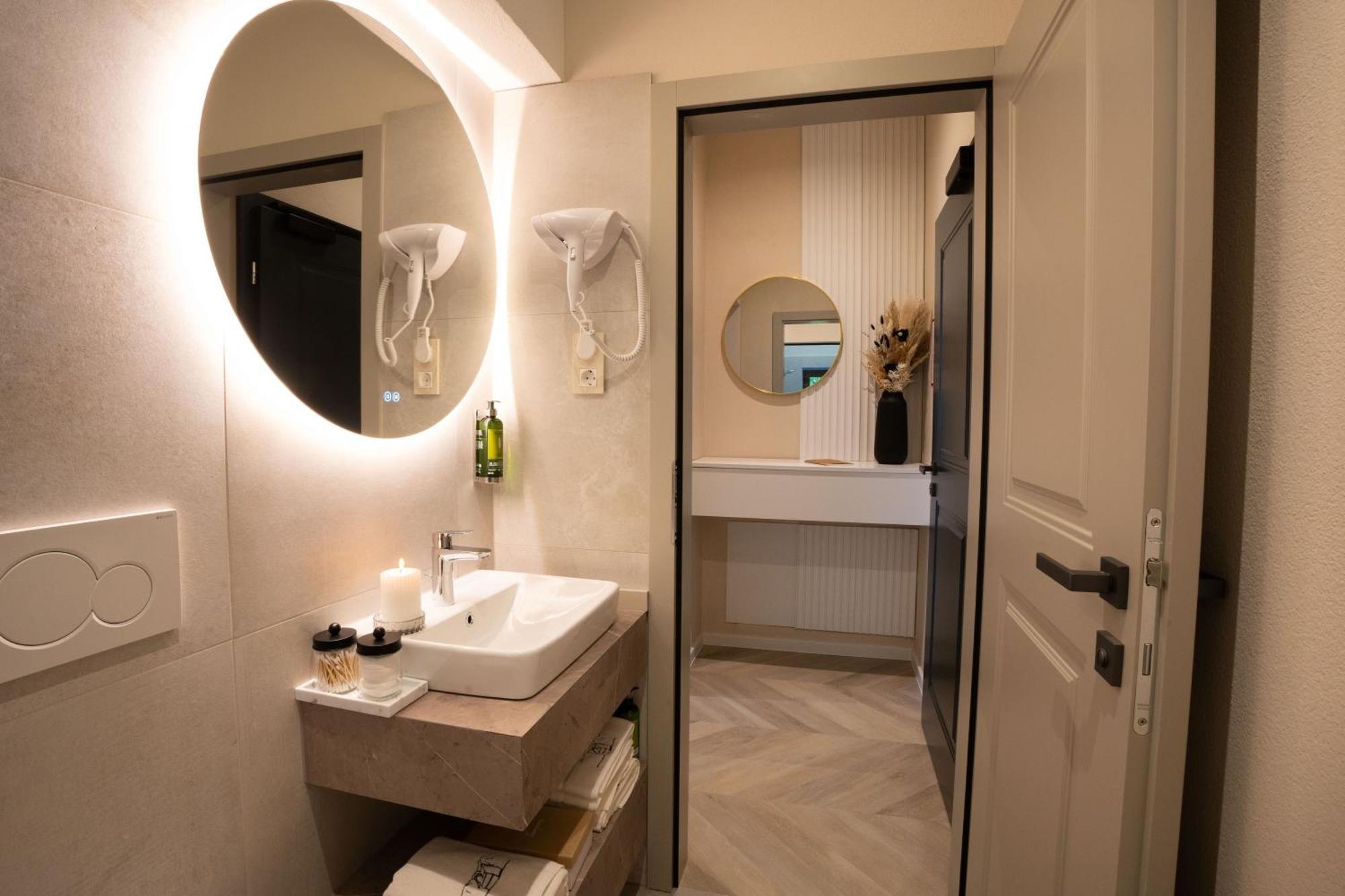 Kalan Boutique Stay Zirovnica Ruang foto